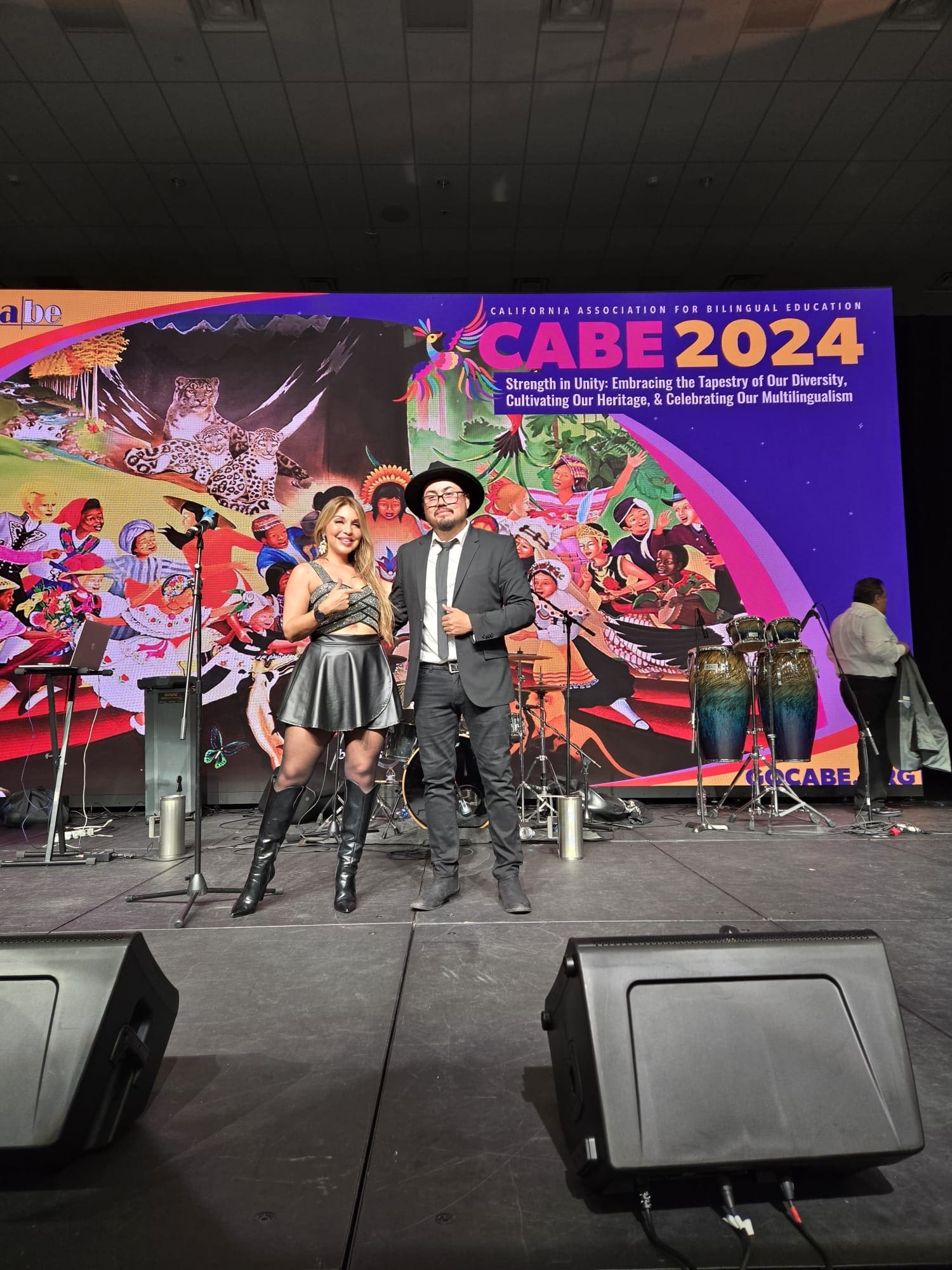 494fdf09-0a83-42d9-8f7b-cf52aa93ac6f (1)